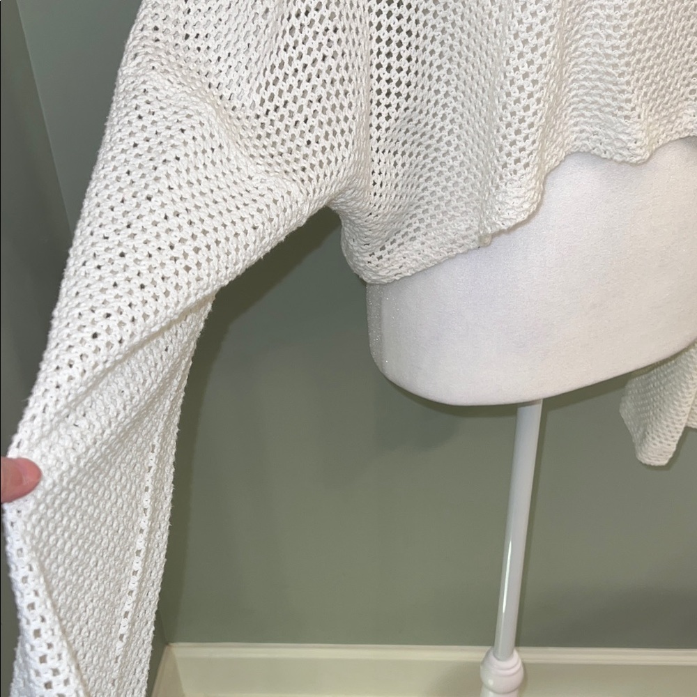 Molly Bracken White Knit Top and Shorts Ensemble Swim Cover up Sz L - Picture 4 of 11